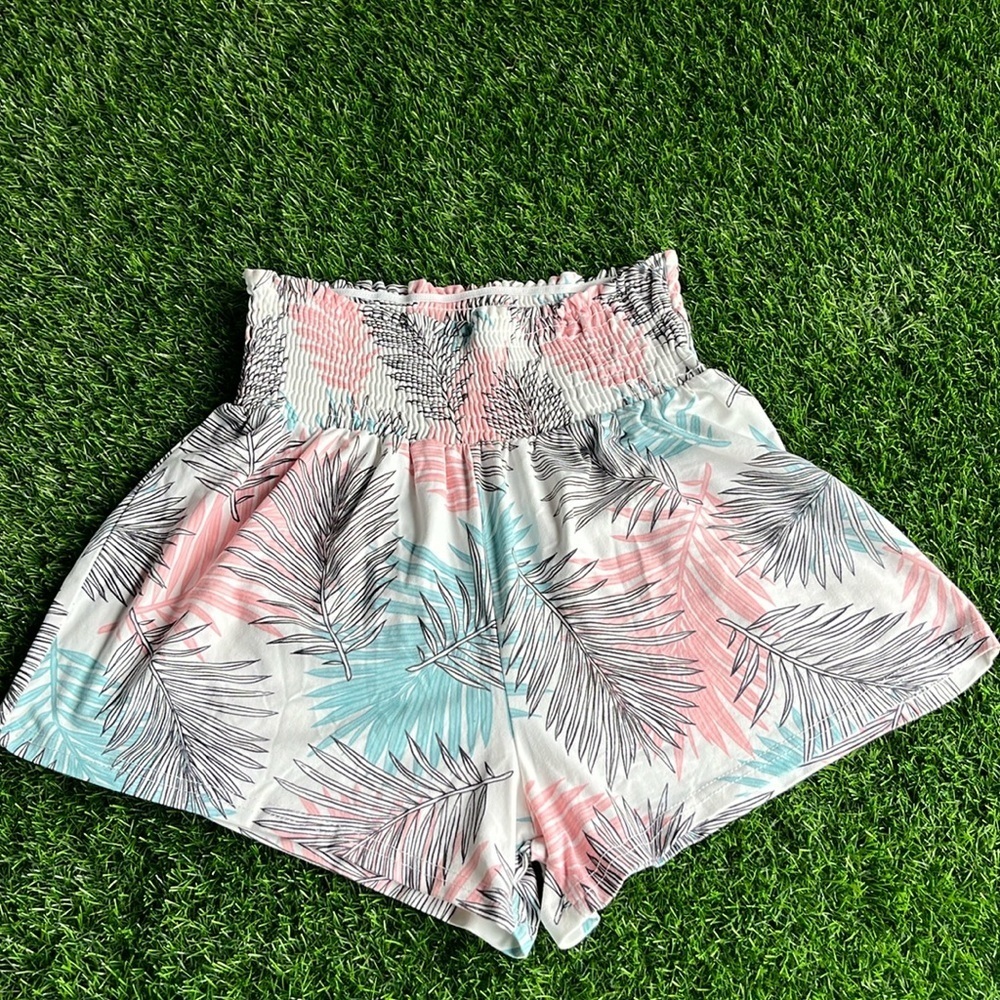 SHOSHO Tropical Palm Leaf Shorts size large - Picture 1 of 6